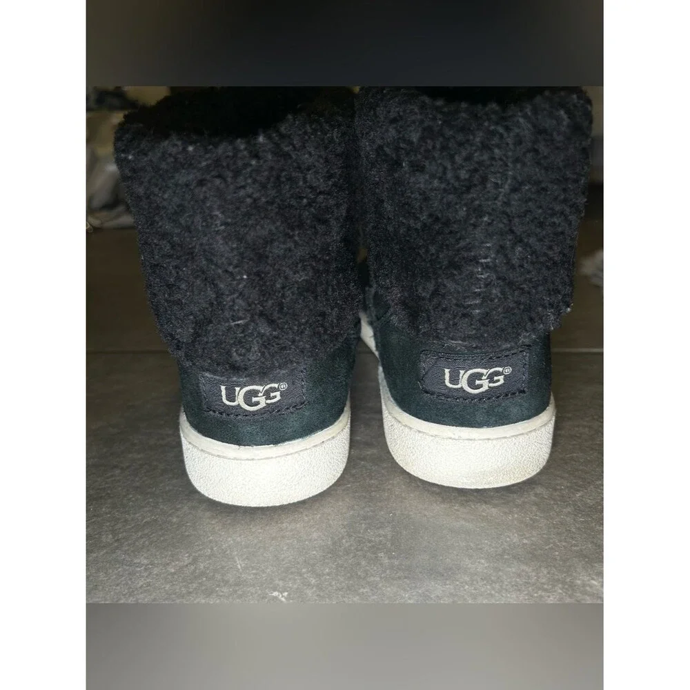UGG Mika Black Suede Slip On Winter Cuffed Sneaker Snow Boots Womens Shoe Size 8